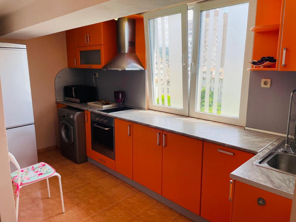 Sea view / Sea Garden Maisonette Varna Esterno foto